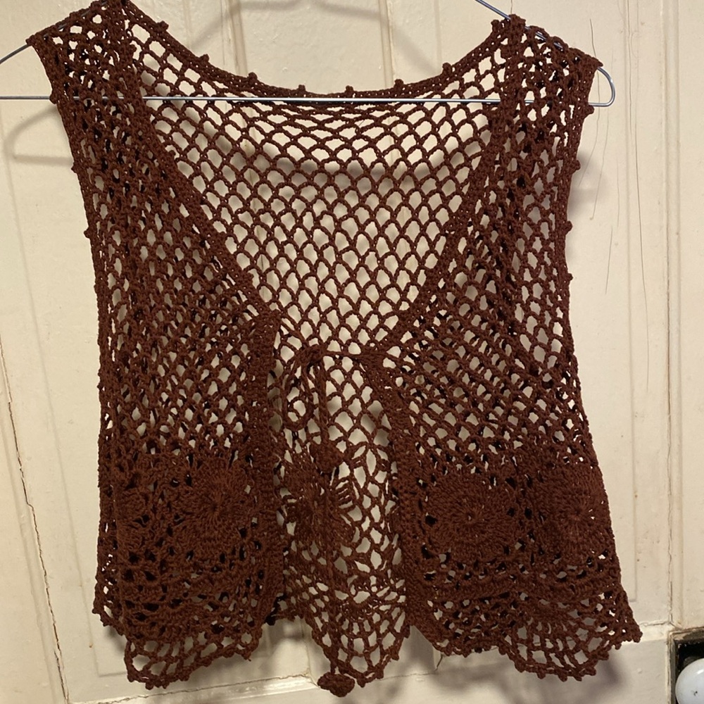 Croquet Vest With Flowers